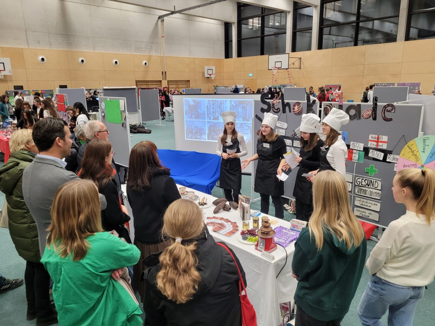 Projektpräsentation sorgt für viel Bewegung in der Turnhalle