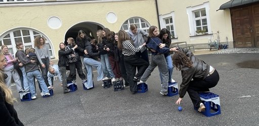 Ohne Boden, aber mit viel Rückhalt