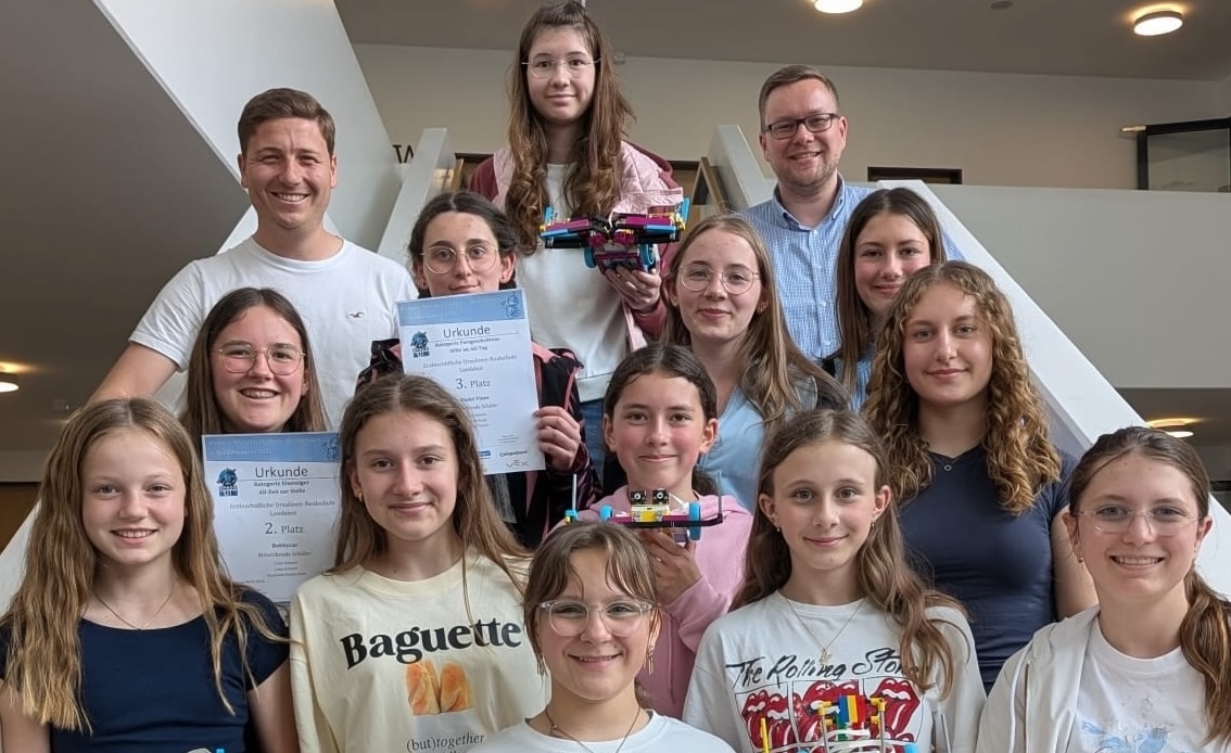Gold, Silber und Bronze für unsere Robotik-Mädels