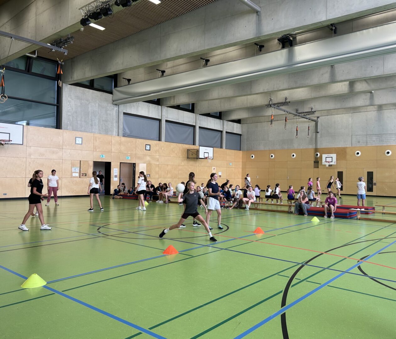 Teamgeist, Tempo, Treffer – Völkerballturnier
